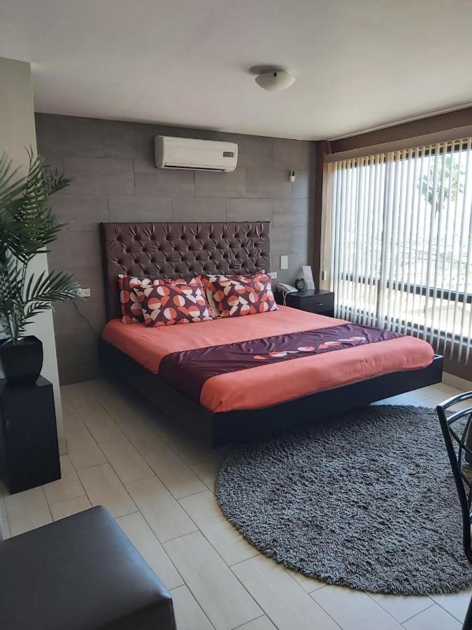 Casa Cacho Hotel Tijuana Eksteriør billede